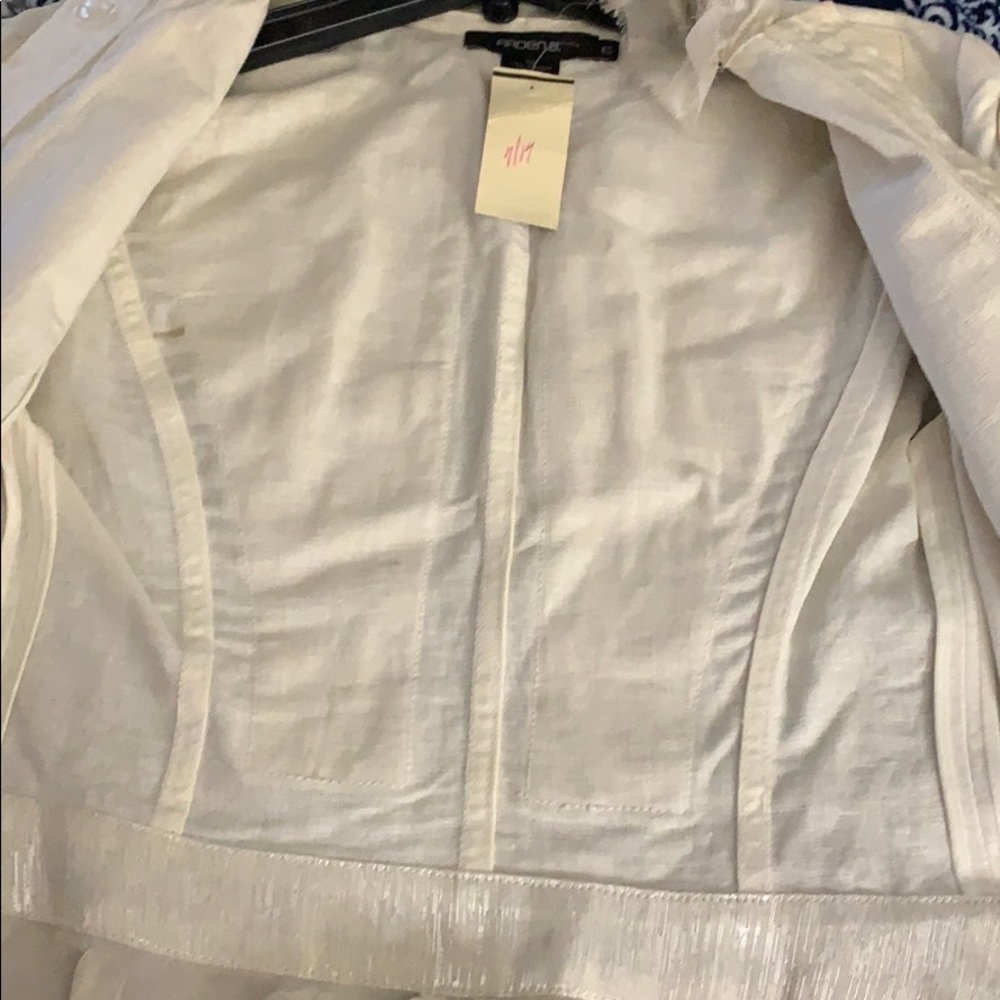 Jacket - Picture 2 of 4